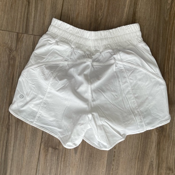 Lululemon Track That Short 5” in White - Picture 6 of 6